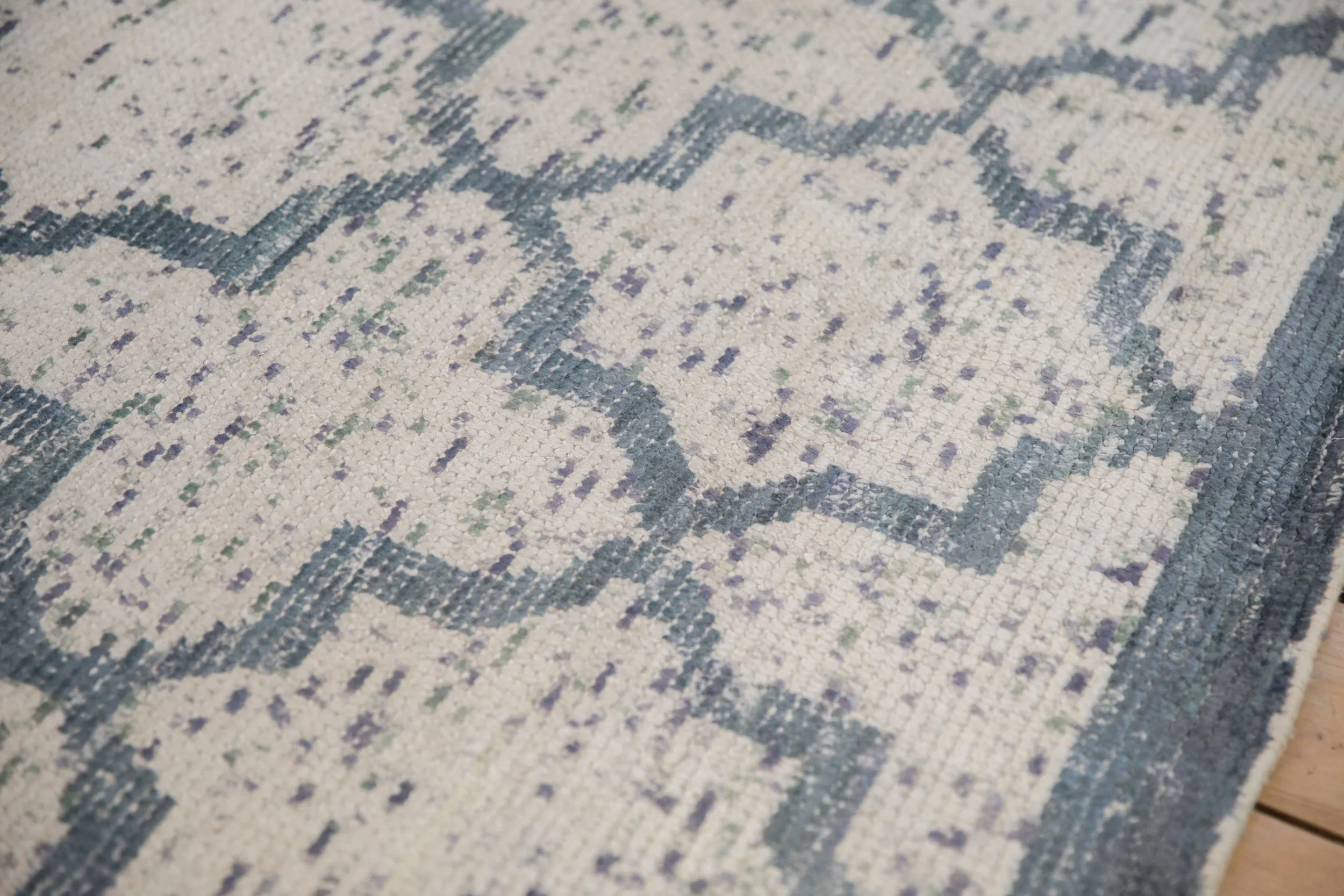 6x9 Distressed Indian Moroccan Design Carpet