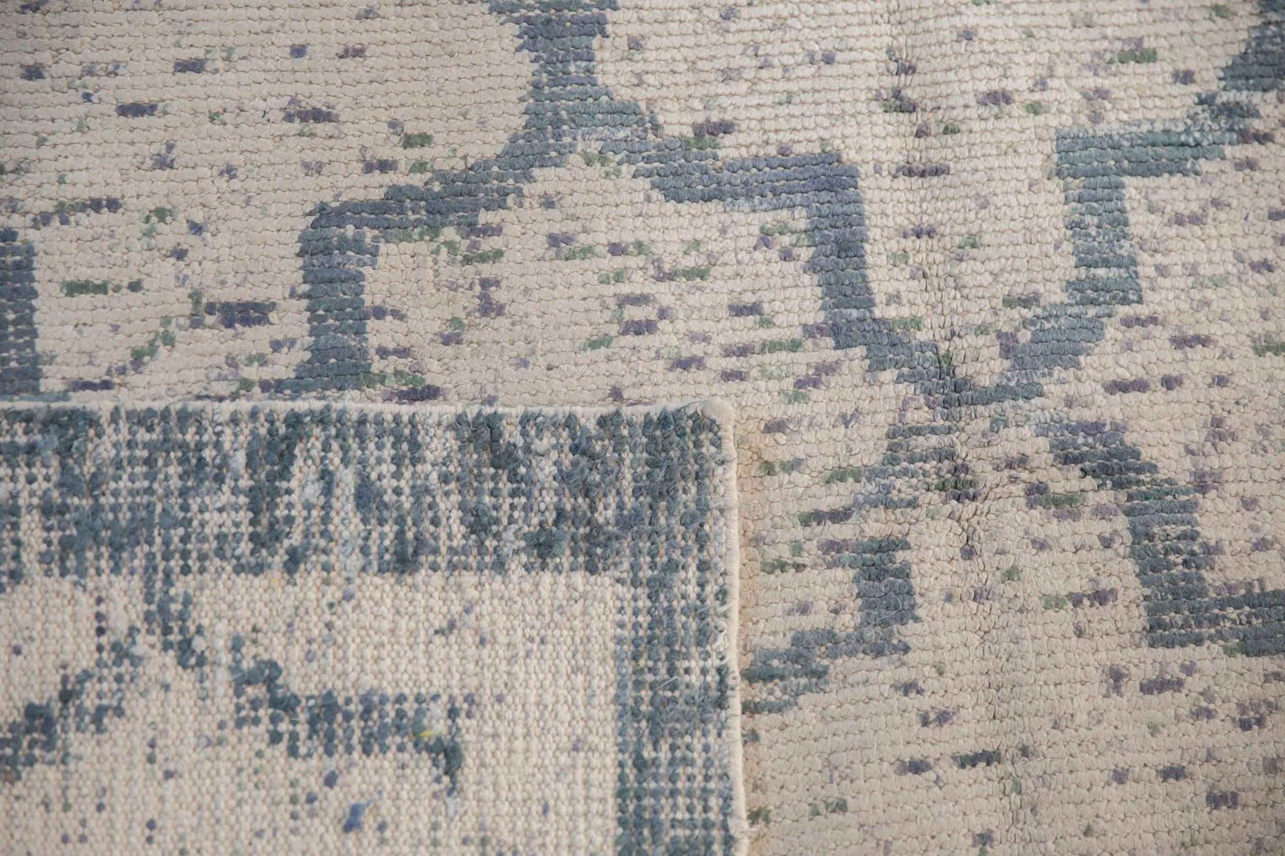 6x9 Distressed Indian Moroccan Design Carpet