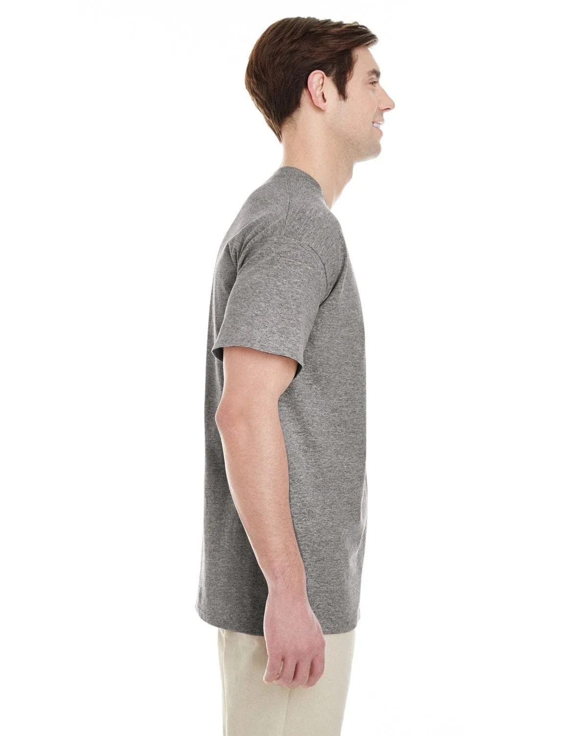 Gildan Pocket T-Shirt