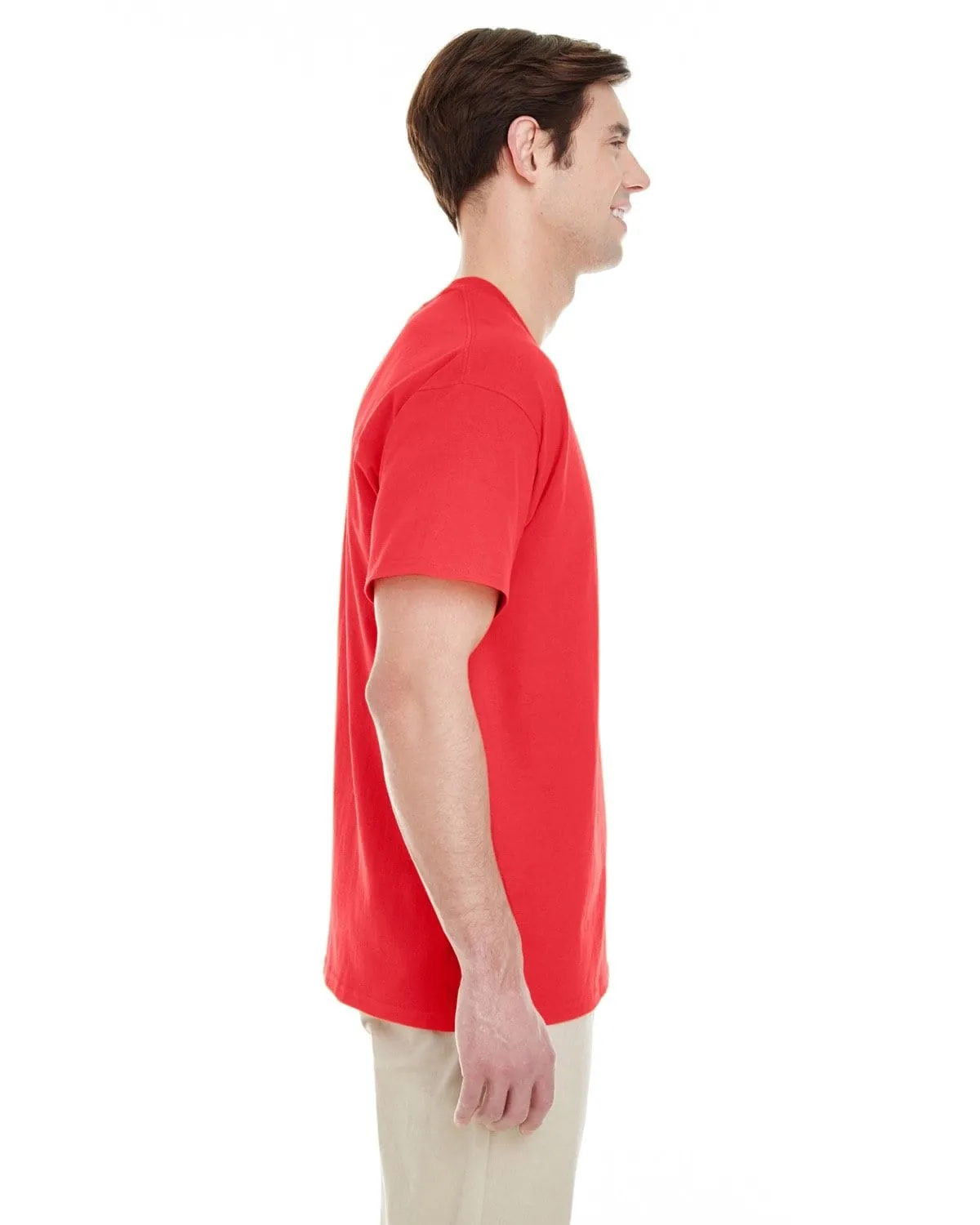 Gildan Pocket T-Shirt