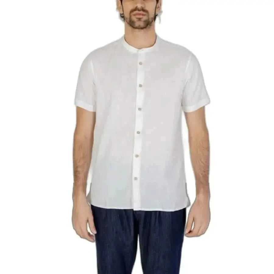 Hamaki-ho Men's White Mandarin Collar Short Sleeve Shirt
