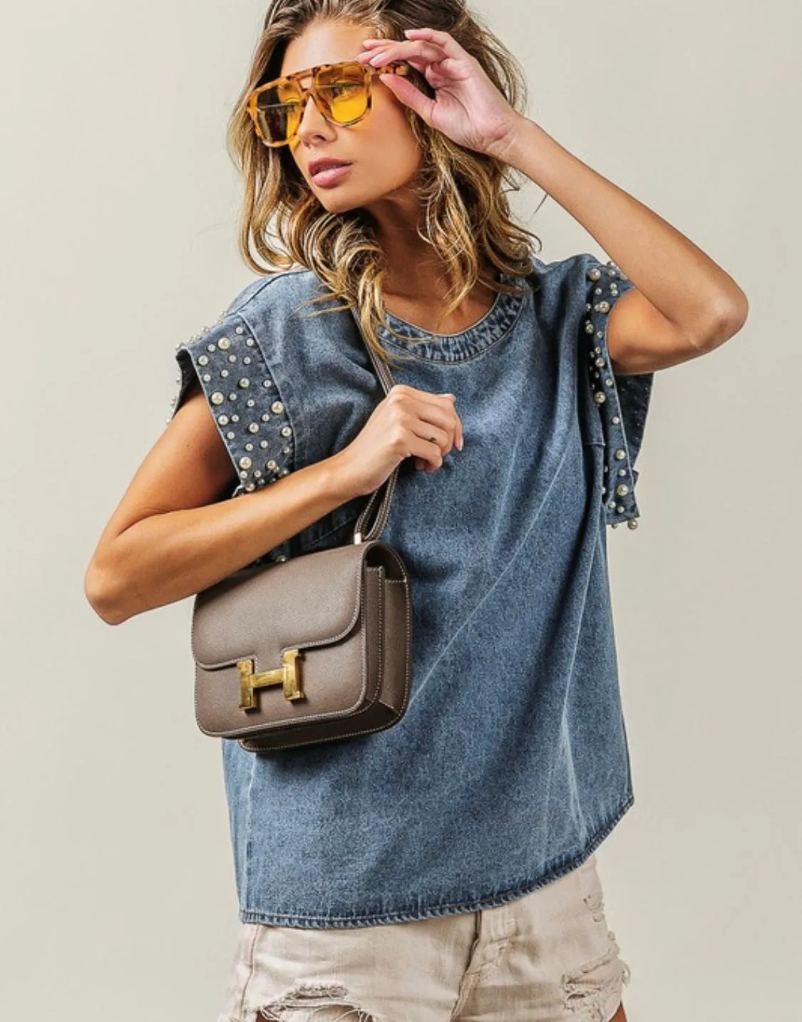 Izzie Top