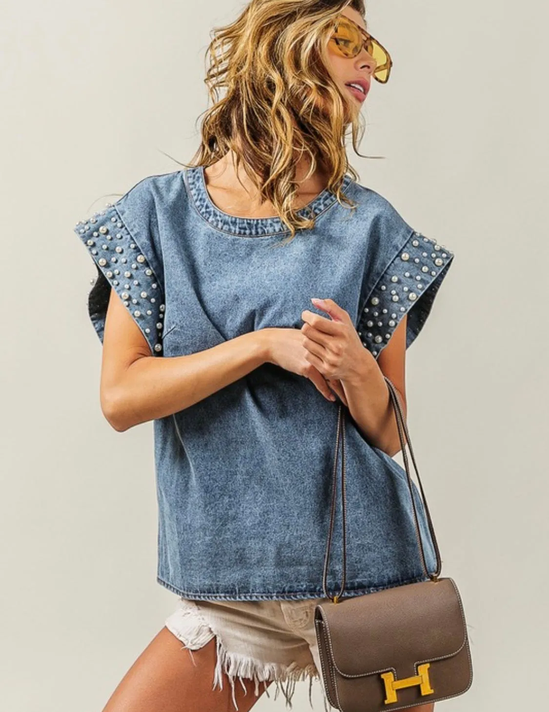 Izzie Top