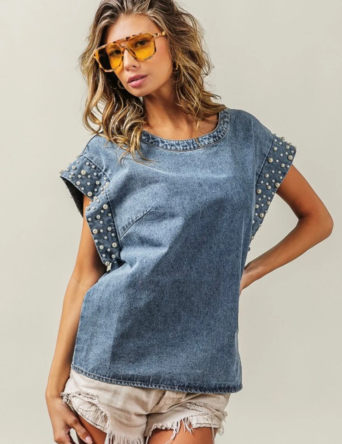 Izzie Top