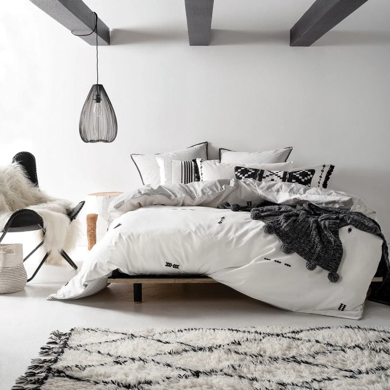 Linen House White Isabel Duvet Cover Set