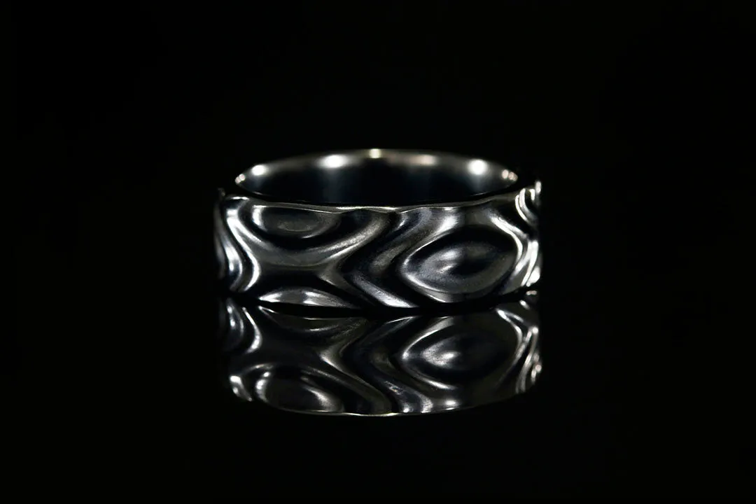 MEN'S BLACK TITANIUM WATER RIPPLE RING