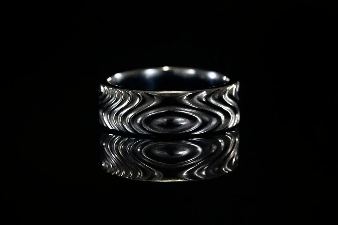 MEN'S BLACK TITANIUM WATER RIPPLE RING