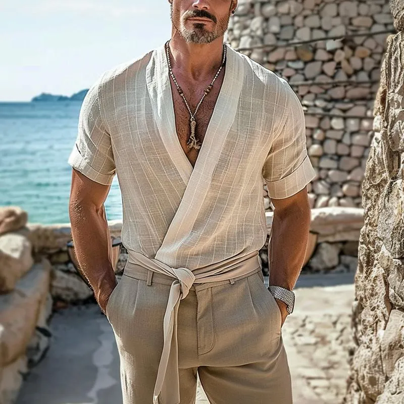 Men's Retro Solid Color Round Neck Raw Edge Short Sleeve T-Shirt