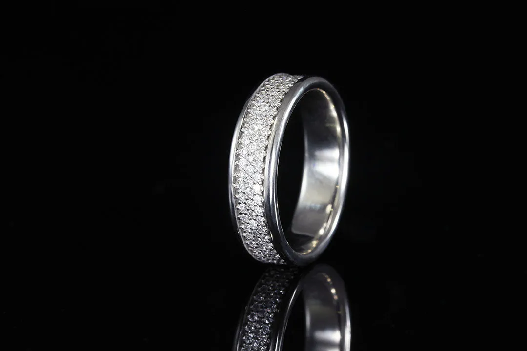 MEN'S WHITE GOLD DIAMOND INLAY RING