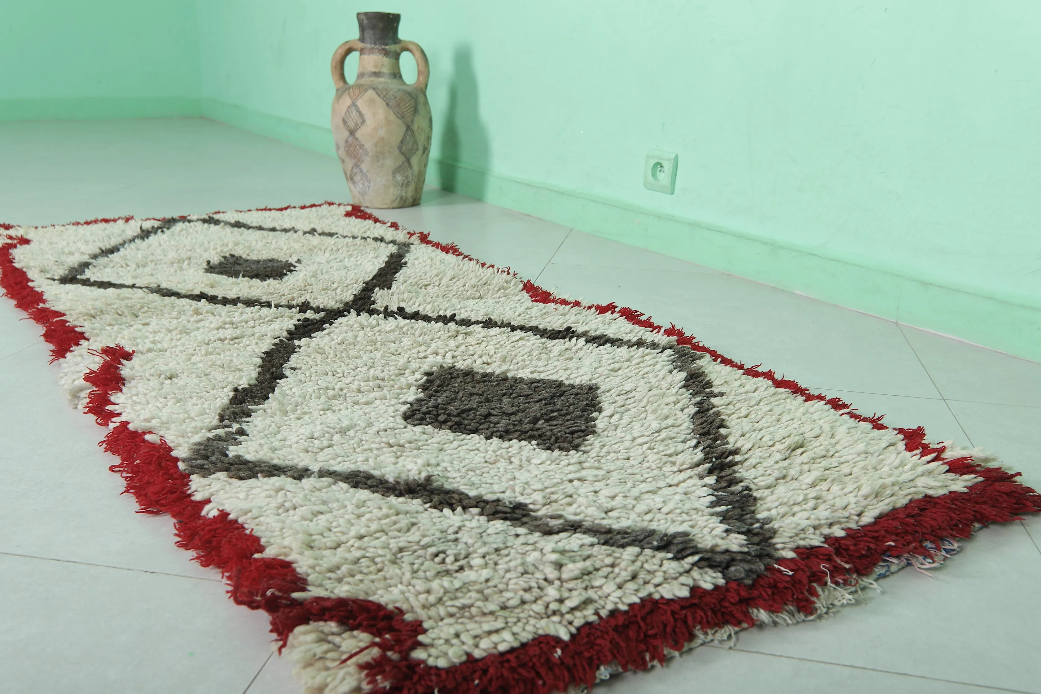 Moroccan Rug - Geometric Design with Red Border 2.2ft x 5.6ft | Handmade