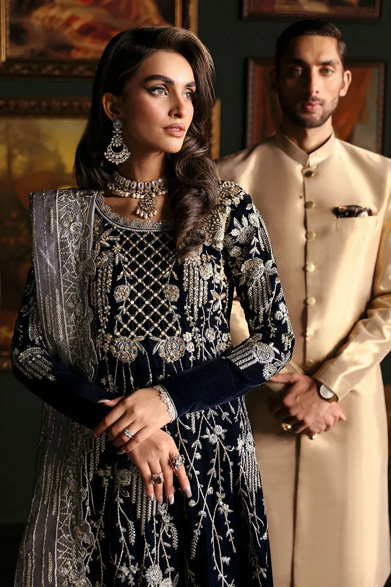 MUSHQ | NILOUFER UNSTITCHED VELVET EDIT | YASMIN