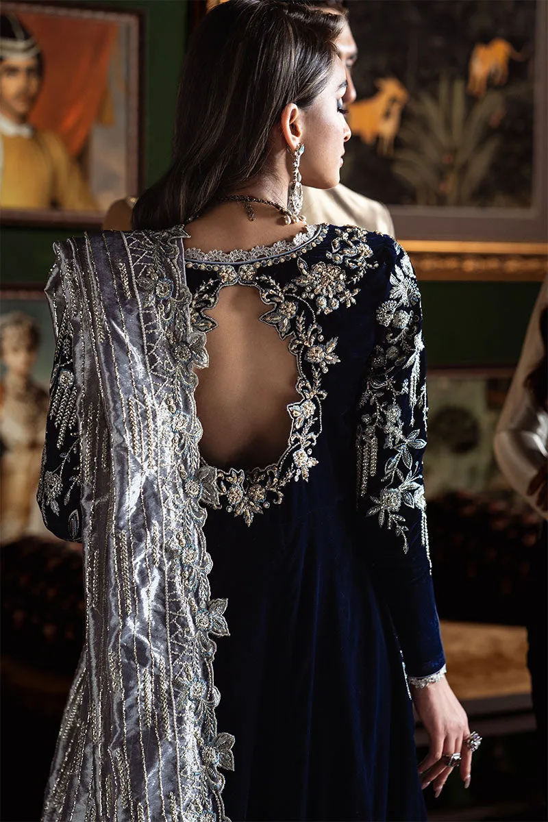 MUSHQ | NILOUFER UNSTITCHED VELVET EDIT | YASMIN