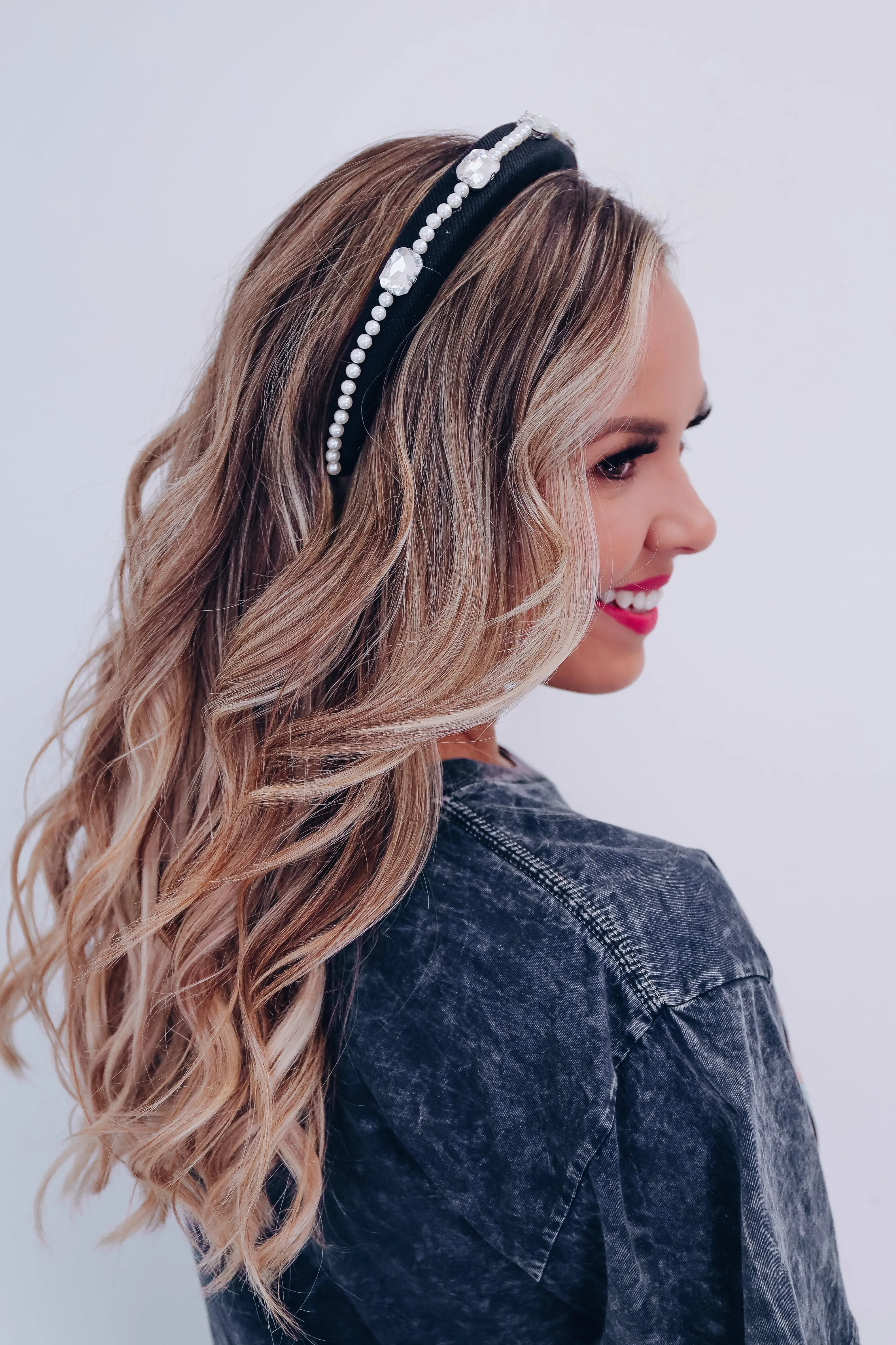 Reign Rhinestone And Pearl Headband - Black
