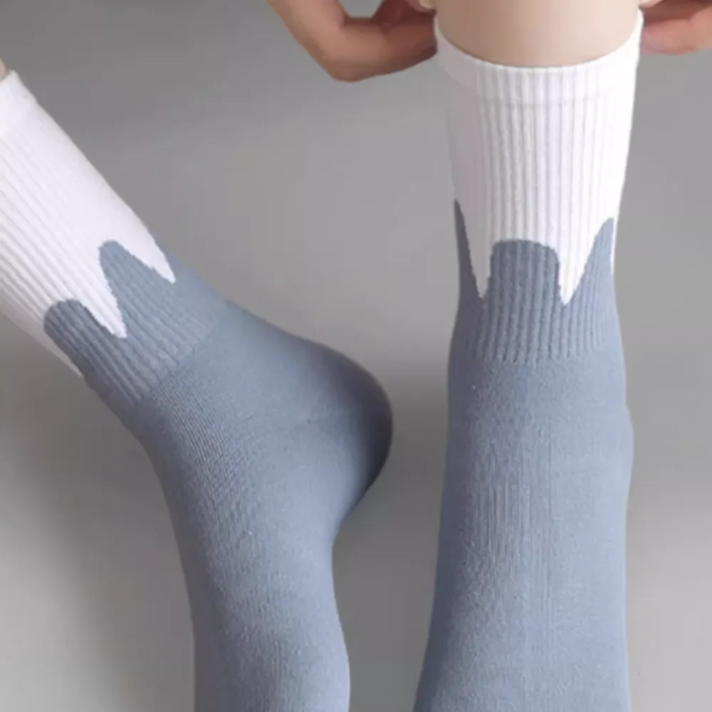Simple And Versatile Milk Socks