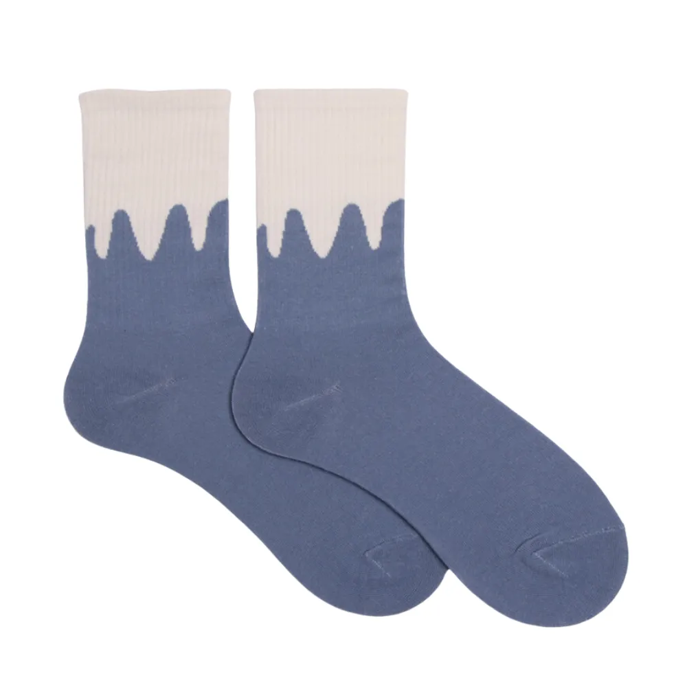 Simple And Versatile Milk Socks