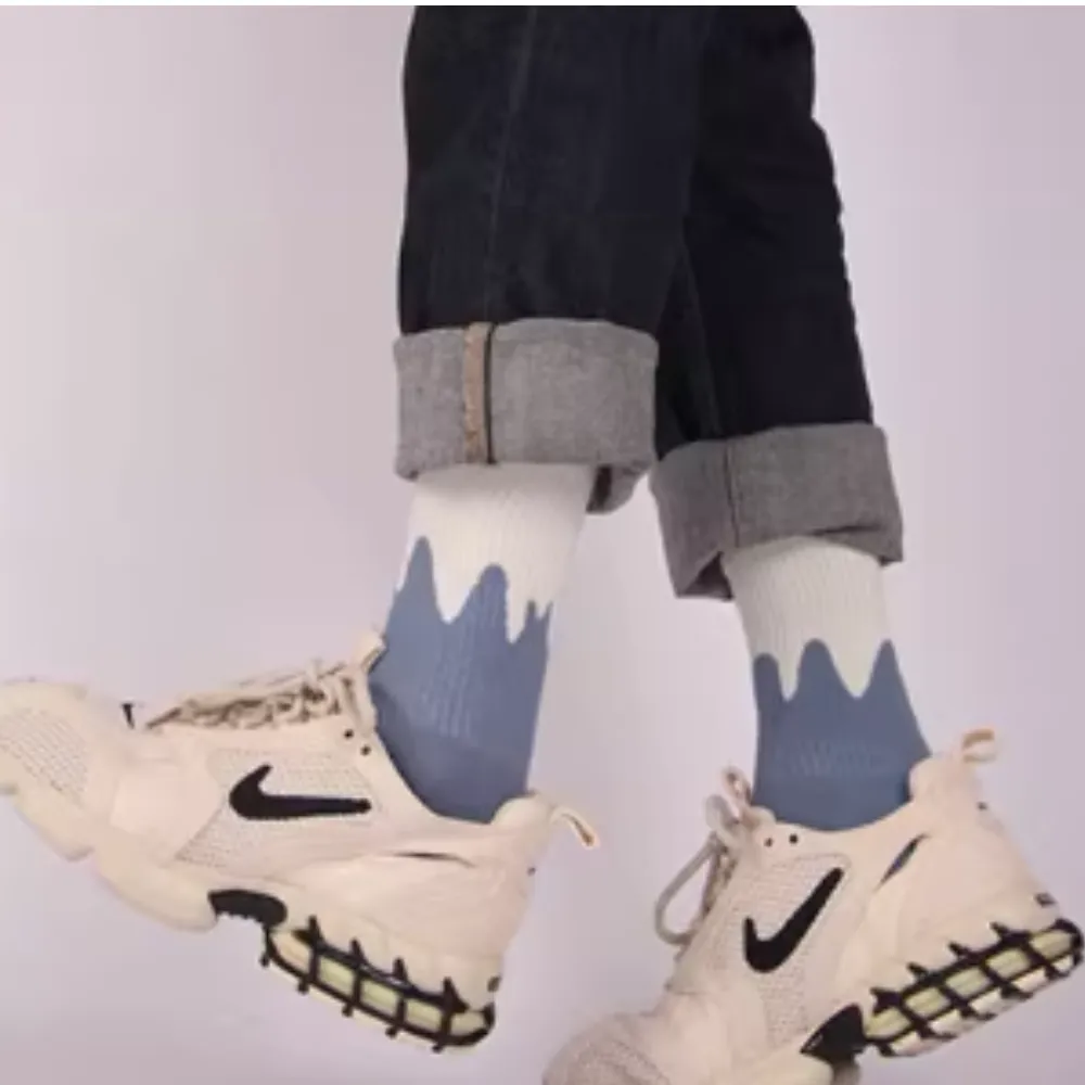 Simple And Versatile Milk Socks