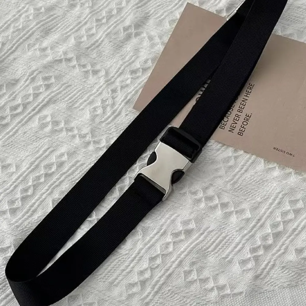 Simple Solid Color Auto Lock Belt