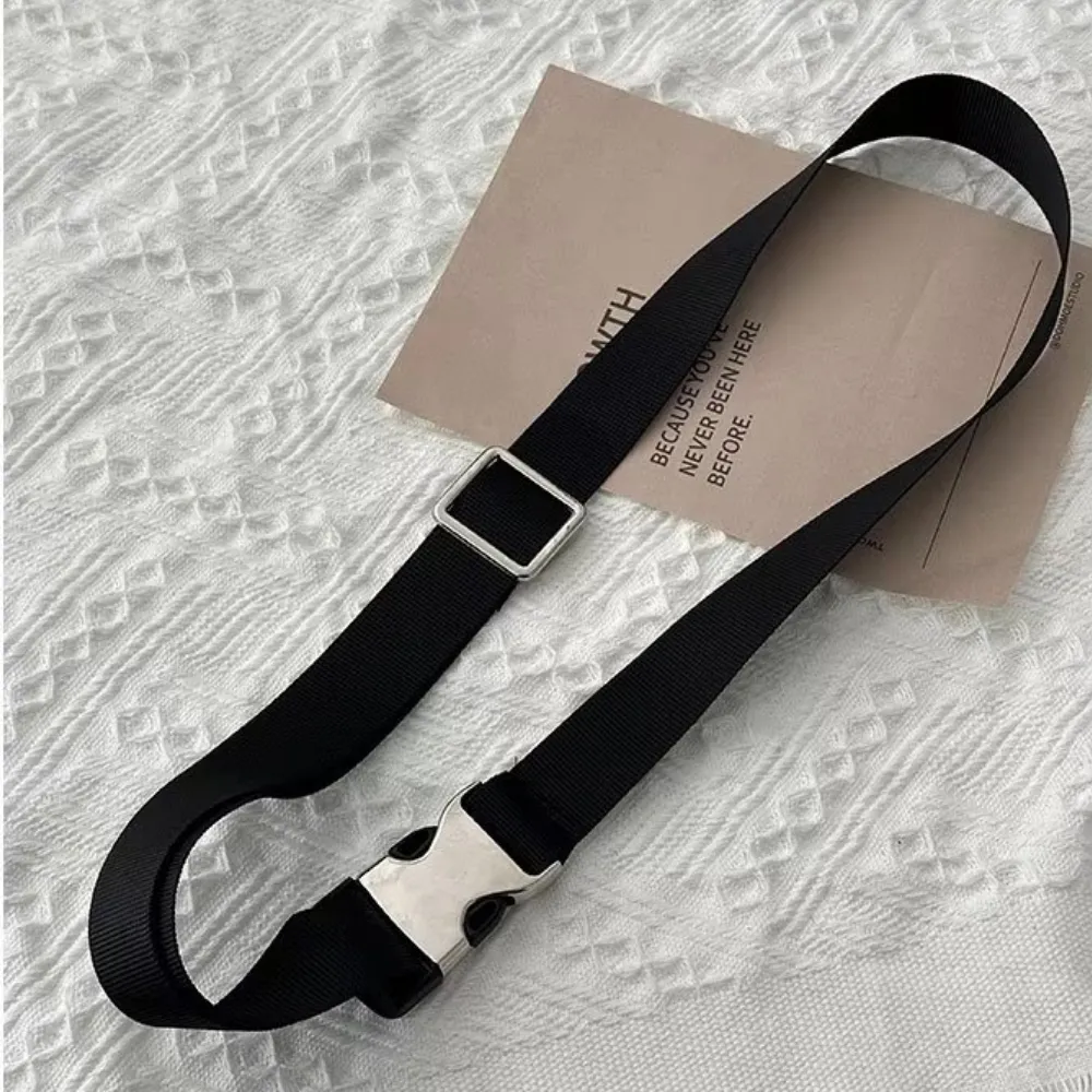 Simple Solid Color Auto Lock Belt
