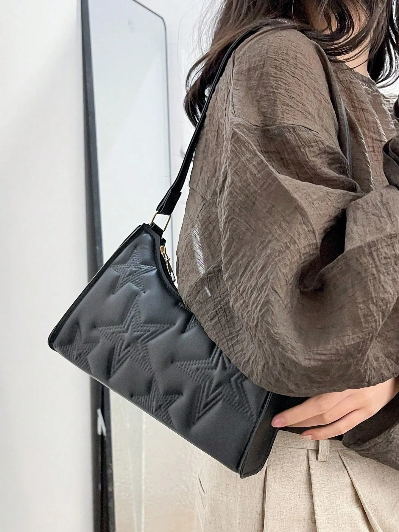 Solid Color Simple Light Luxury Pentacle Shoulder Bag