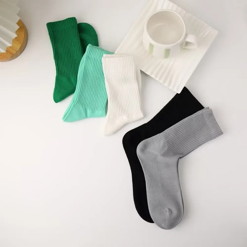 Solid Color Threaded Socks