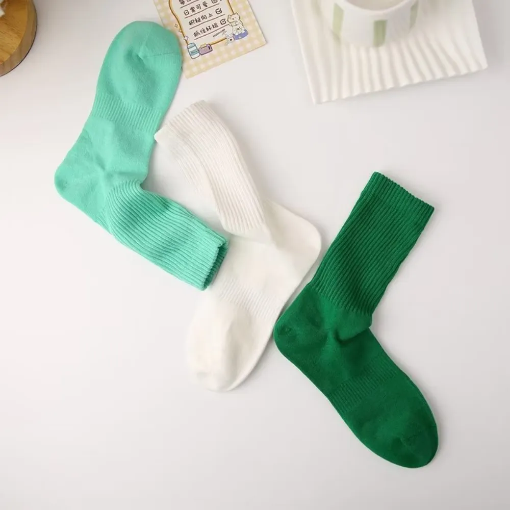 Solid Color Threaded Socks