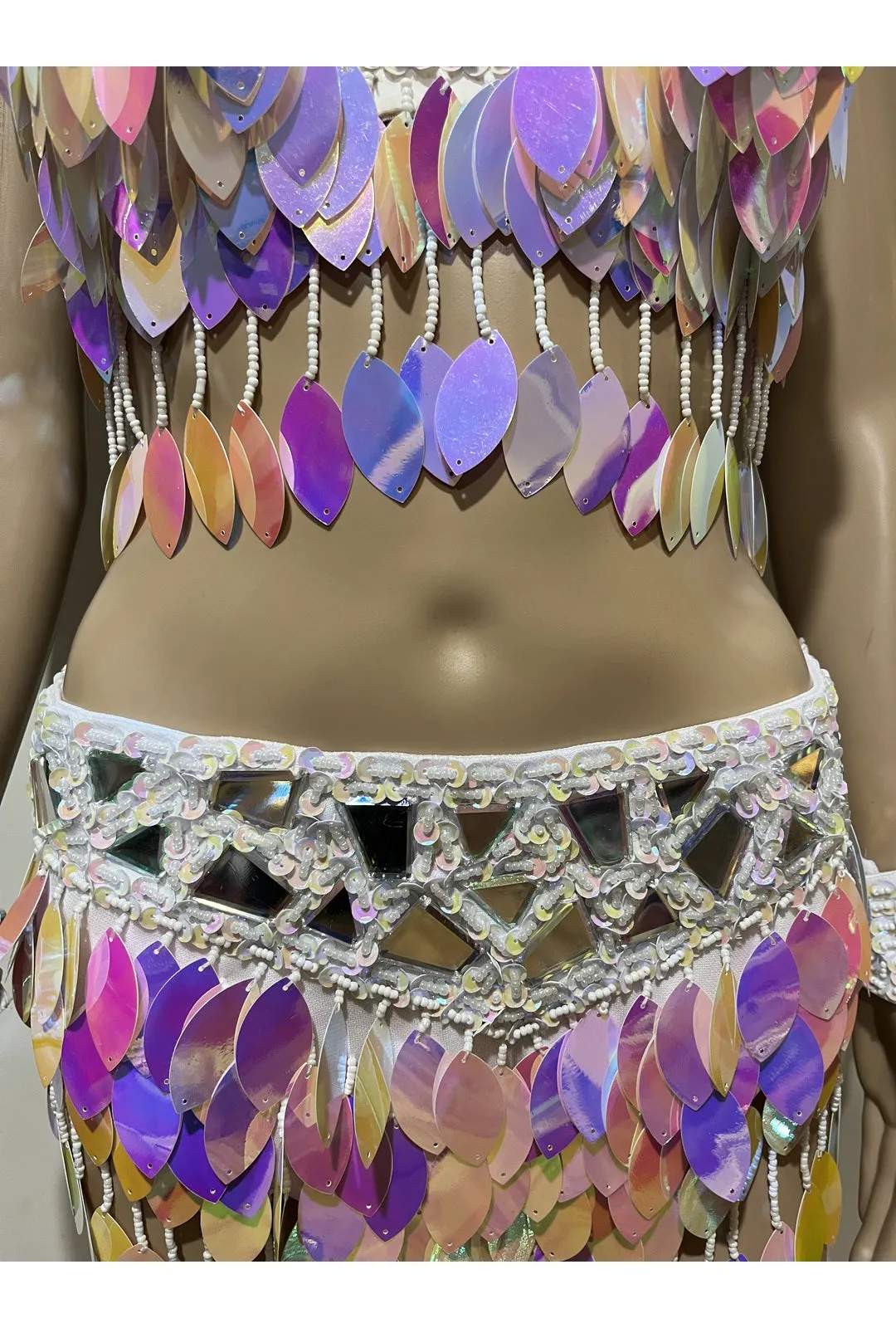 White & Iridescent Festival Set